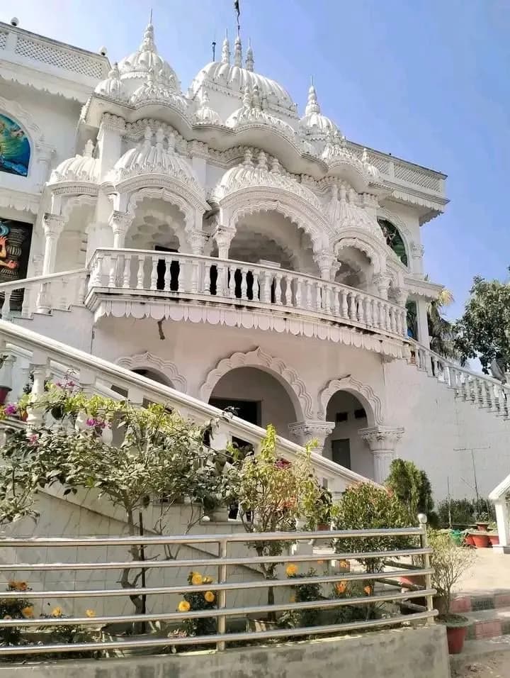 শ্রীশ্রী নৃসিংহ জিউ মন্দির(ইসকন) photo
