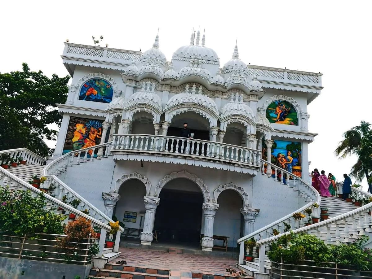 শ্রীশ্রী নৃসিংহ জিউ মন্দির(ইসকন) photo
