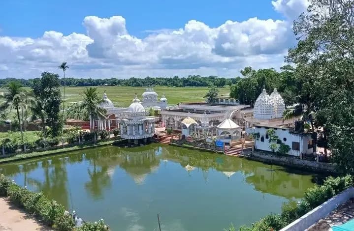 শ্রী শ্রী বিষ্ণুপদ ধাম photo