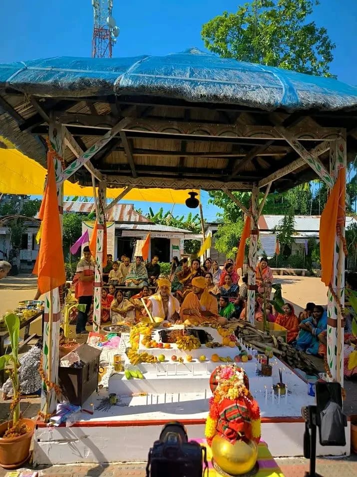 শ্রী শ্রী বিষ্ণুপদ ধাম photo