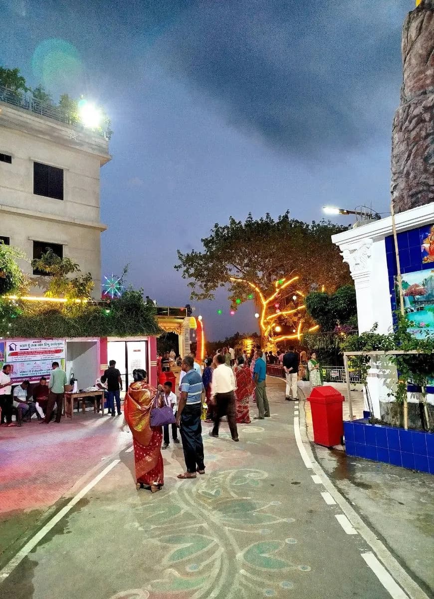 শ্রী শ্রী রাধা গোবিন্দ ও কালি মন্দির, পলাশবাড়ী photo