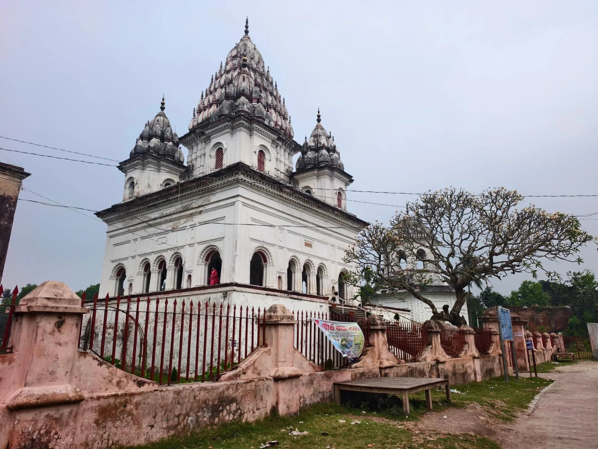 পুঠিয়া রাজবাড়ী মন্দির কমপ্লেক্স